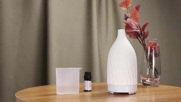 CE RoHS Certificate Essential Oil White Ceramic Ultrasonic Electric Air Aroma Diffuser Fashionable Ultrasonic Humidifier1