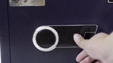 yingbo safes home and office security biometric safe smart safe box1