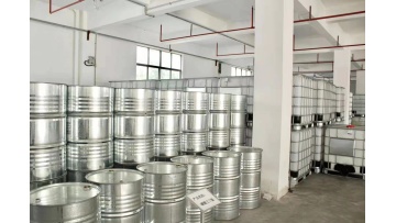 Tri-isobutyl phosphate