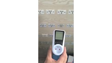 Practical operation FR Plug Electricity Usage Monitors Energy Power Consumption Wattmeter Plug-in Socket Voltage Current Billing Metering Socket