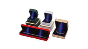 Han Hong factory wholesale luxury with light jewelry box organizer bracelet necklace earrings ring led jewelry box1