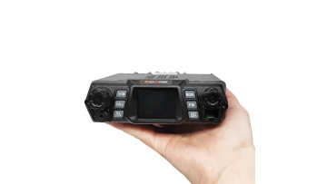 Etmy MT-690  High-performance Ultra-compact Maritime VHF Marine Radio Slipway1