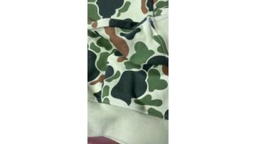 print hoodie 