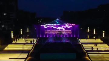 Large-scale fountain show presentation