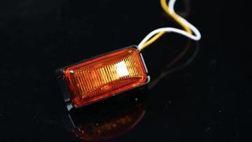 DOT approved LED blinker turn signal light for trailer and truck1