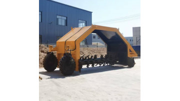 MT5000 Tractor-pulled Compost Turner