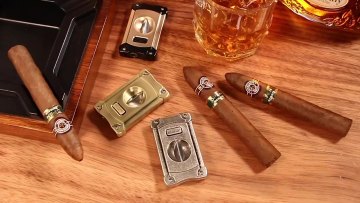 Punch Combo Custom Lighter Cigar Cutter Luxury Set1