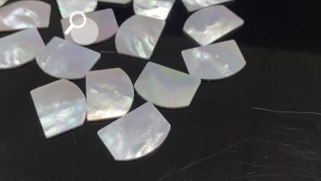 White Mother Of Pearl QF-0201