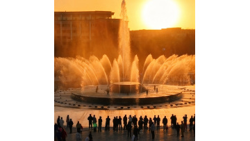 Large outdoor square fountain