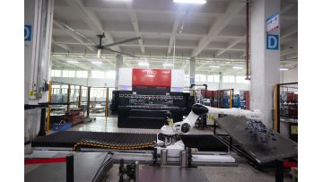 Robotic Sheet Metal Bending | Modern Production Line