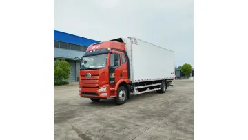 Smart-Temp FAW Jiefang 7.7m Insulated Cold Chain Van Truck Refrigerated Truck1