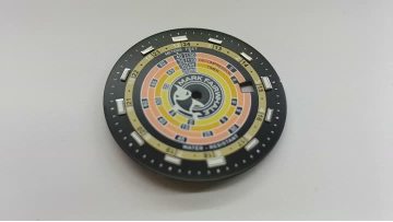DL-427 Russian Roulette watch dial