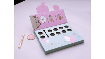 eyeshadow boxes