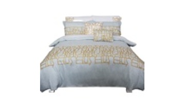 Home Textile High Quality Comfortable Designer Chain Embroidery Bedding Duvet Cover Set1