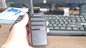 Small 3Km Long Range Uhf 2 Way Radio Call Cheap Security Wireless PMR446 Frequency Portable Walkie Talkie with Display1