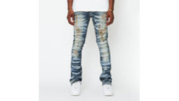 Custom OEM Wholesales Men Vintage Denim Ripped Men Flared Stacked Jeans1