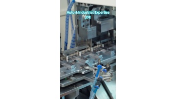 Custom technical iteration to resolve poor contact and short service‑life application pain points for vehicle electrical connection systems