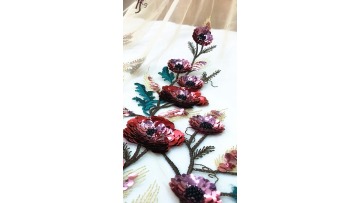 latest sequin fabric floral lace embroidery fabric 3d emborioderd beaded fabric for dresses1