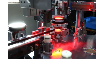Dual-Station Visual Inspection & Conveyor Sorting for Miniature Air Pumps