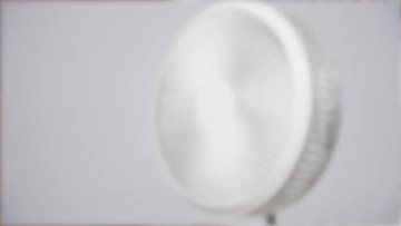 Portable outdoor base retractable adjustable Charging Mini fan 3 in 1 rechargeable battery USB desk desk stand fan1