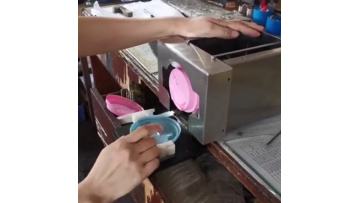 A new partner for vending machine-cup lid dispenser