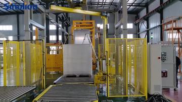 Rotary arm stretch full automatic wrapping machine
