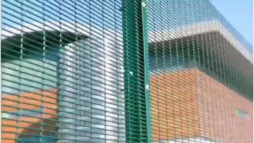 Anti climb fence  power coated China manufacture low price for sale1