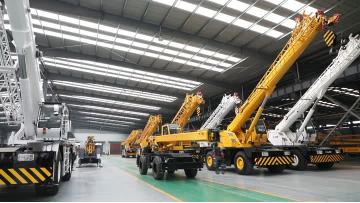 10Ton Rough Terrain Crane
