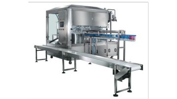 plastic bottle filling and sealing machine