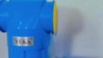 Energy-efficient precision air filter
