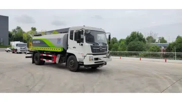Premium Quality Dongfeng 4X2 13.61cbm Landscaping Spray Vehicle1