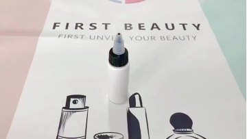 Plastic Black Bottle With Screw Twist Top Cap