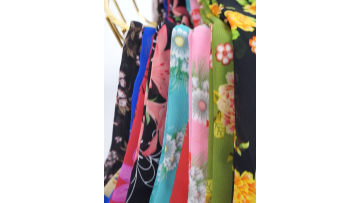 High Quality Soft Floral Digital Printing Breathable Silk Flower 100% Polyester Chiffon Fabric1