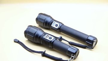 XHP360 Zoom Waterproof Torch High Power 5000 Lumens Outdoor Hunting USB Rechargeable 26650 Tactical Self Defense LED Flashlight1