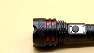 2000lumens xhp90 10W Outdoor flashlight rechargeable Zoomable Flashlight with Power Display high powerful touchlight1
