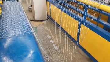Galvanized PVC chain link fence (4).MP4