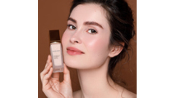 Vegan Waterproof Matte Liquid Foundation SPF301