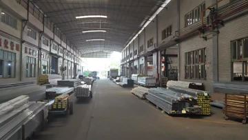 aluminium profile stockage