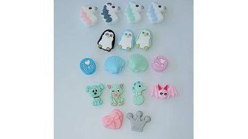 animals shaped silicone beads.mp4