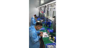 Workshop for producing Atomizer Plate For Small Fan