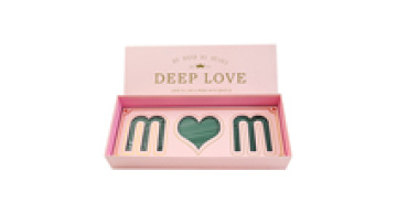 Manufacture box packaging for mother's day New Idea 2023 magnetic paper foldable mother's day gift box1