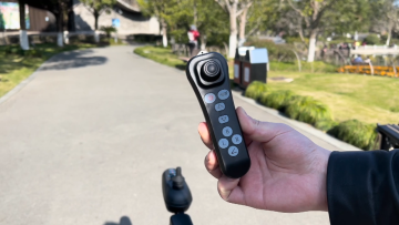 2022 new product Amazon best selling foldable lightweight electric wheelchair with remote control1