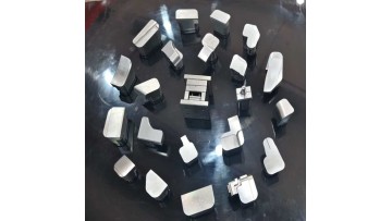 Precision injection molds are being processed by cnc.