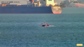 Speed boat tracking at 8km by HD camera