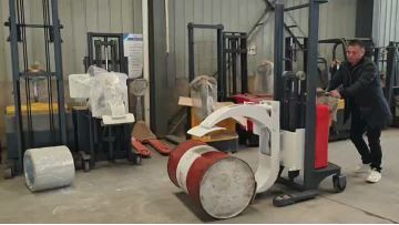360-degree rotating bagging machine