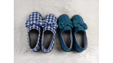 soft indoor slipper