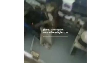 drink straw attaching