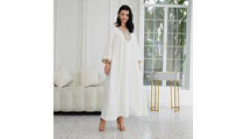Embroidered Floral Middle East Ramadan Jalabiya Dubai Women's Muslim Abaya Dress Long Sleeves Islamic Robe with Intricate Trim1