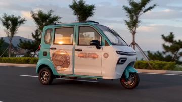 4-Door Cargo Electric Trike