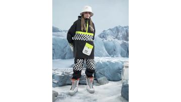 Winter Skiwear Ladies Cool Jacket for Winter Sports